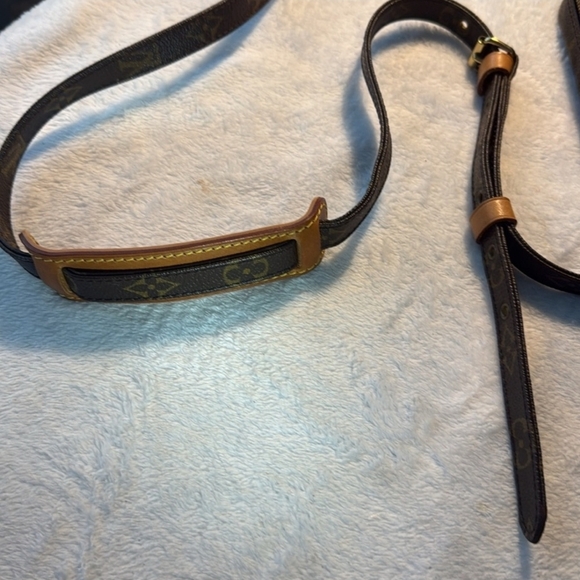 Louis Vuitton Vintage Brown Monogram Amazon Crossbody - Picture 16 of 16